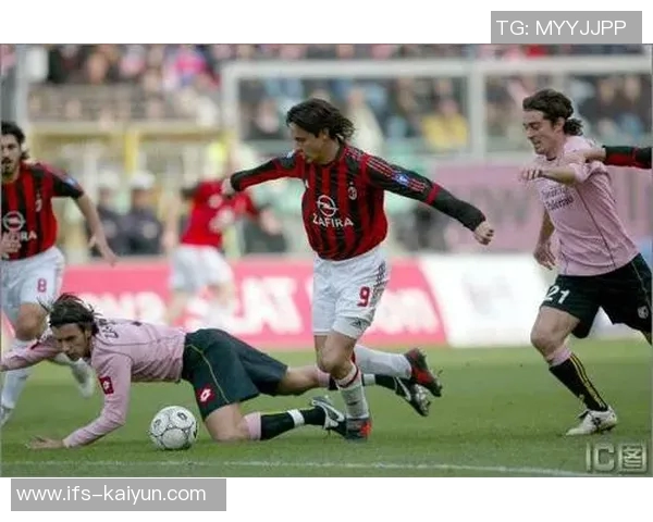 因扎吉领衔巴勒莫战平维尔图斯恩特拉：足球哲学再现意甲风采