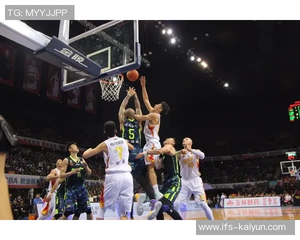 广东逆袭在望！3比1赛点在手，斯隆布泽尔联手燃爆全场